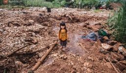 Trận lũ đau thương ở Hà Giang trong vòng 10 năm qua: 'Giờ đâu còn nhà nữa, mất hết, lũ cuốn trôi hết rồi...'